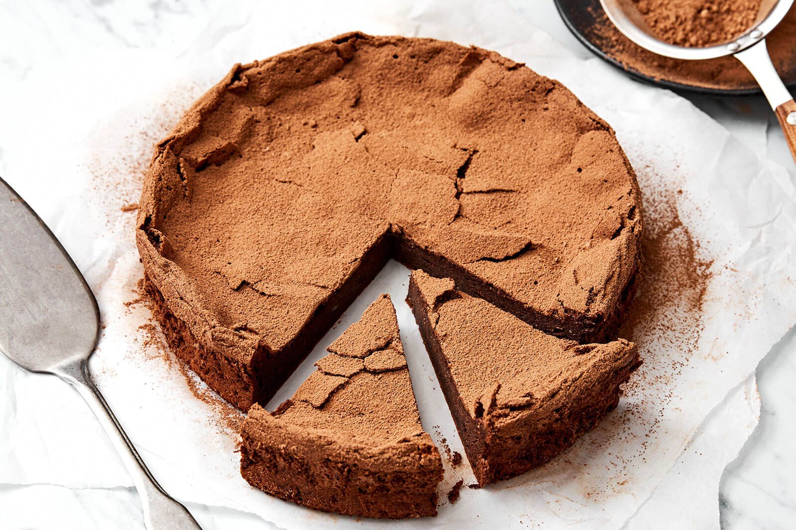Flourless Chocolate Cake | Downshiftology